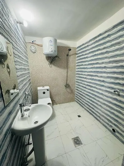 Дом отдыха Private Entrance 2 Bedroom Apartment Fully Furnished Абу-Даби